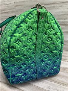 My first lV Purchase! - Keepall 50B in Blue/Green Ombré taurillon Illusion  (sS22) : r/Louisvuitton